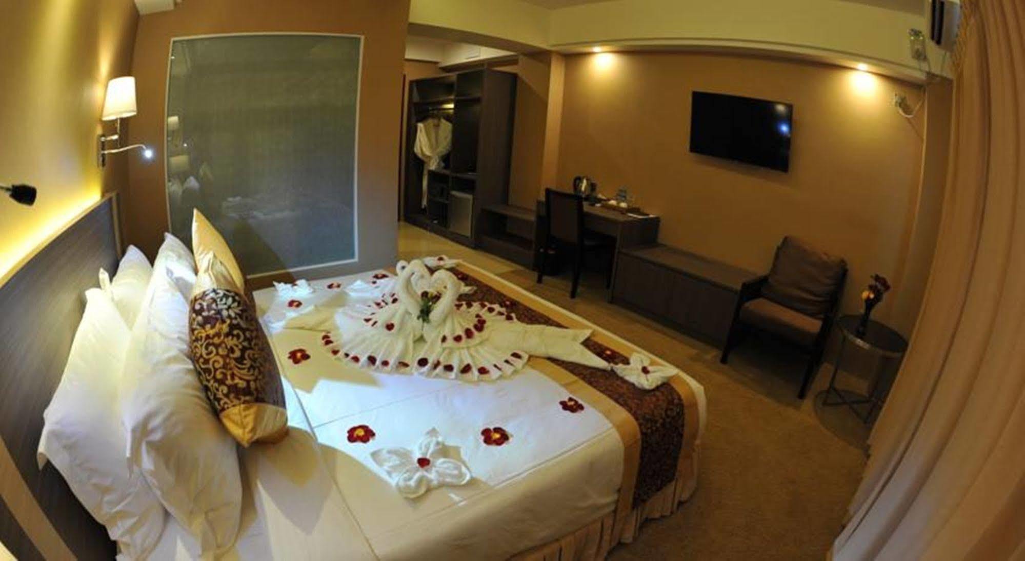 Hazel Hotel Mandalay